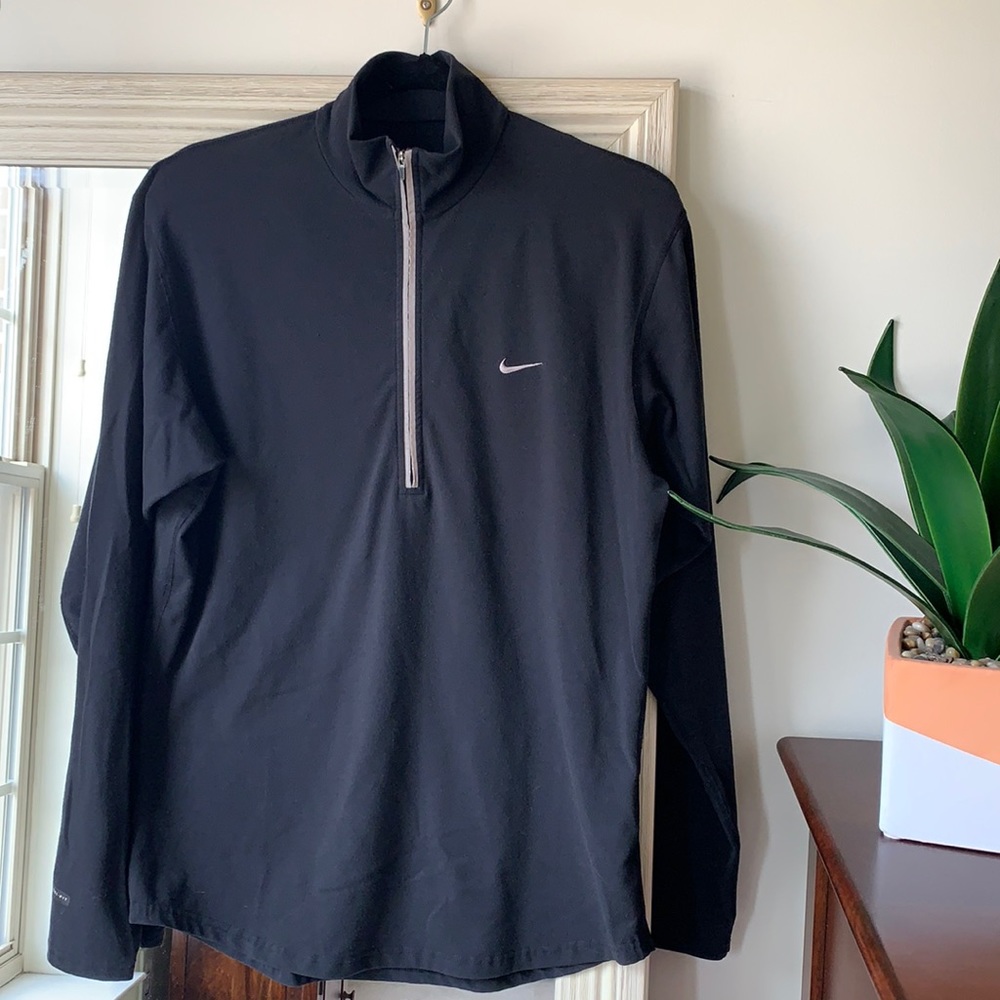 NIKE black quarter zip long sleeve Dri-fit shirt (M) ✨
